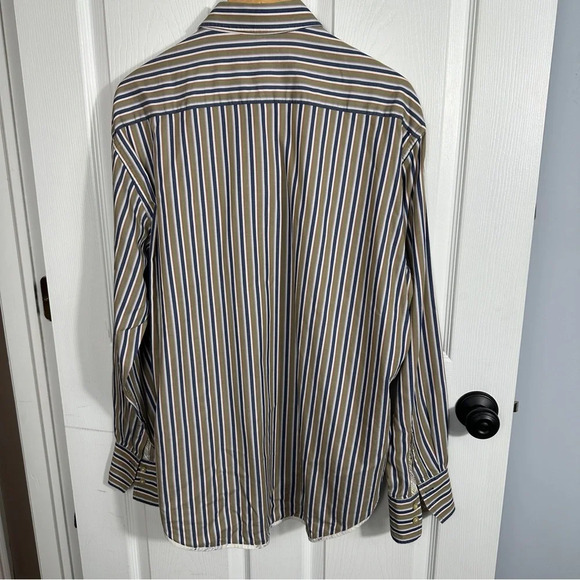 Robert Graham flip cuff dress shirt, XXL, textured front, stripe, office, date - Picture 10 of 15